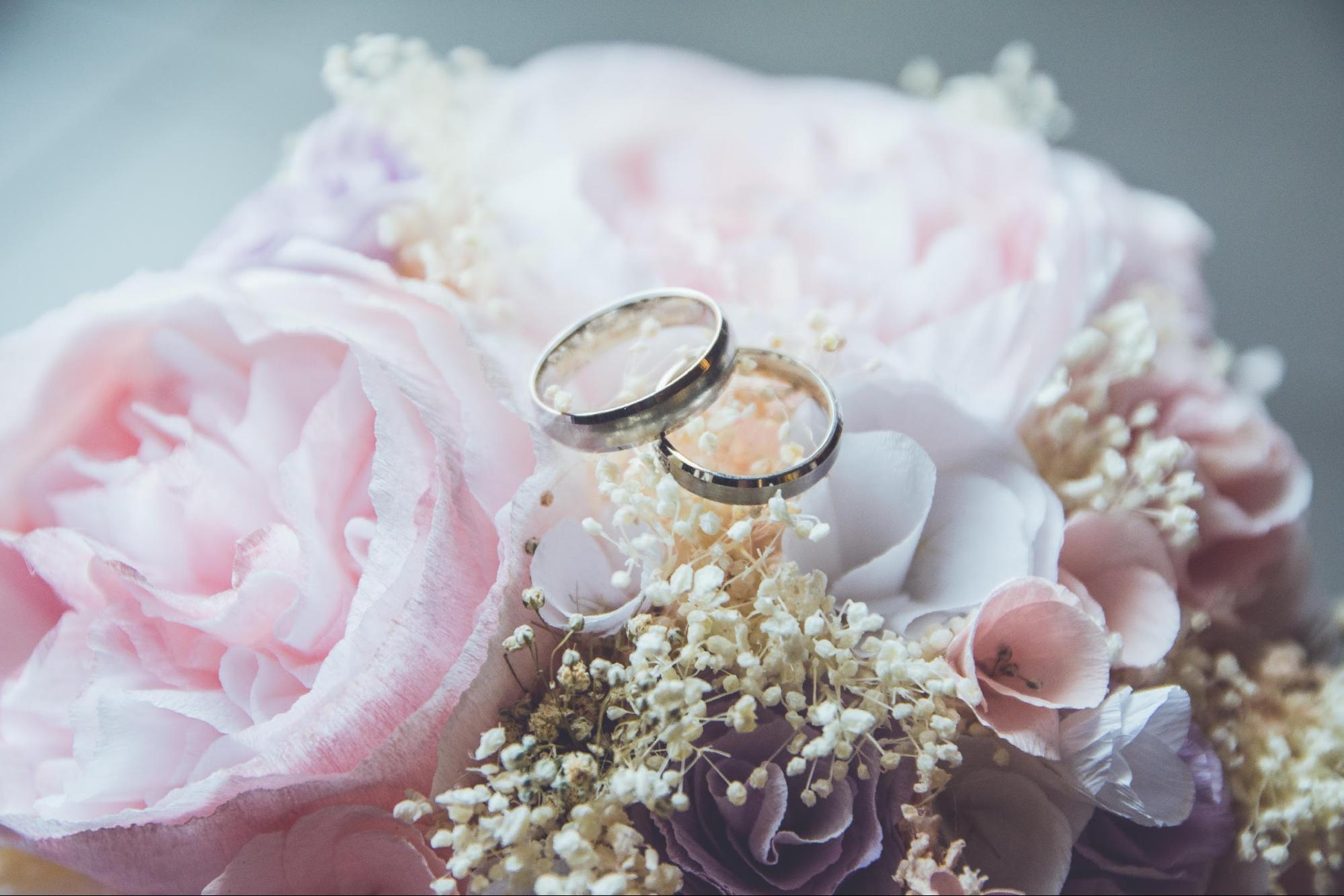 CrownRing: Revolutionary Bridal Jewelry Fit for Royalty CrownRing: Revolutionary Bridal Jewelry Fit for Royalty