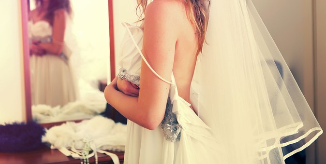 Vintage Bridal Jewelry: The Hottest Bridal Trend of 2018 Vintage Bridal Jewelry: The Hottest Bridal Trend of 2018