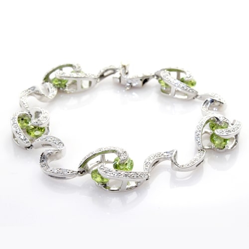 18K White Gold Diamond & Peridot Bracelet #DBRSP00323